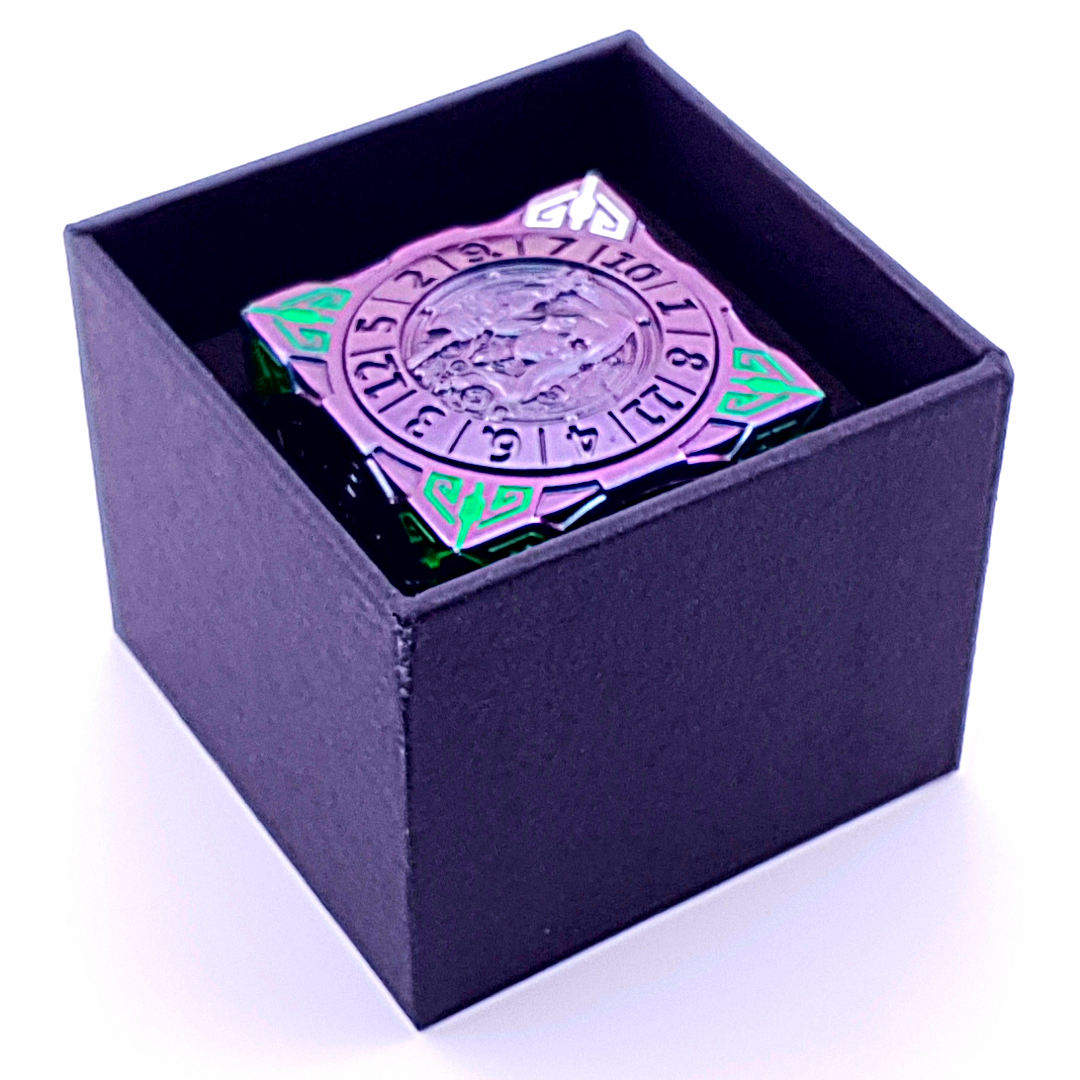 Talisman of Fate | Dice Spinner | Purple Green