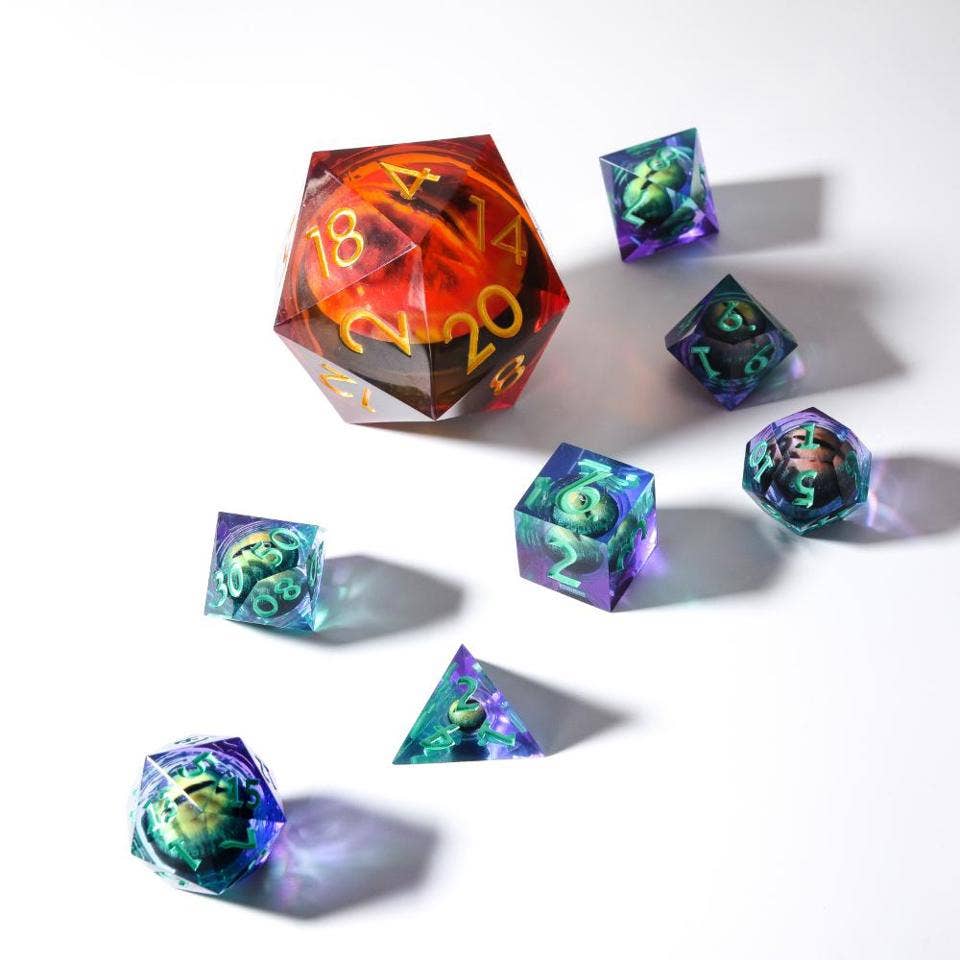 Eye of Power | 50mm D20 Dice | Oversized Moving Eye Liquid