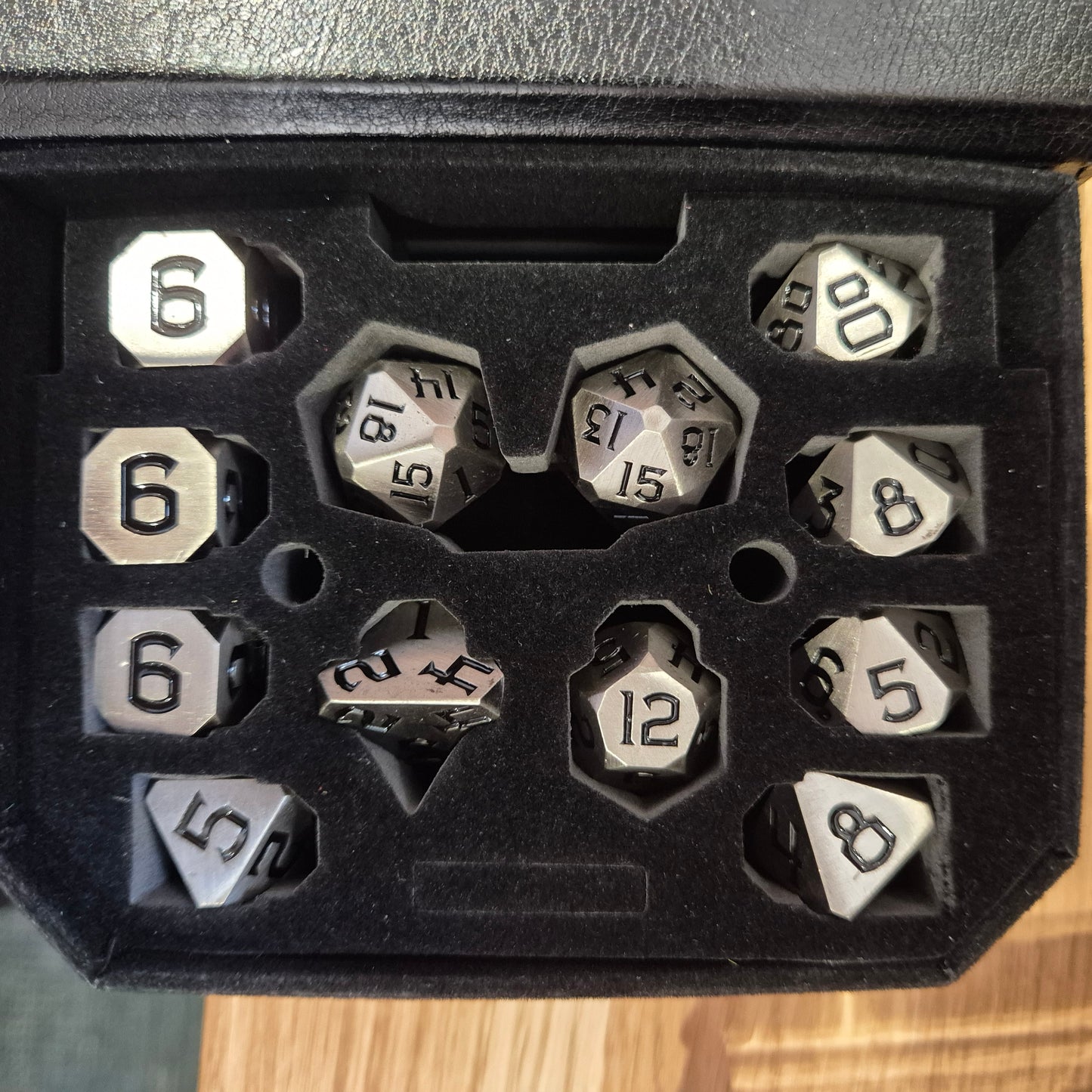 Dragon Core, Solid Metal RPG Dice Set - Silver Metallic