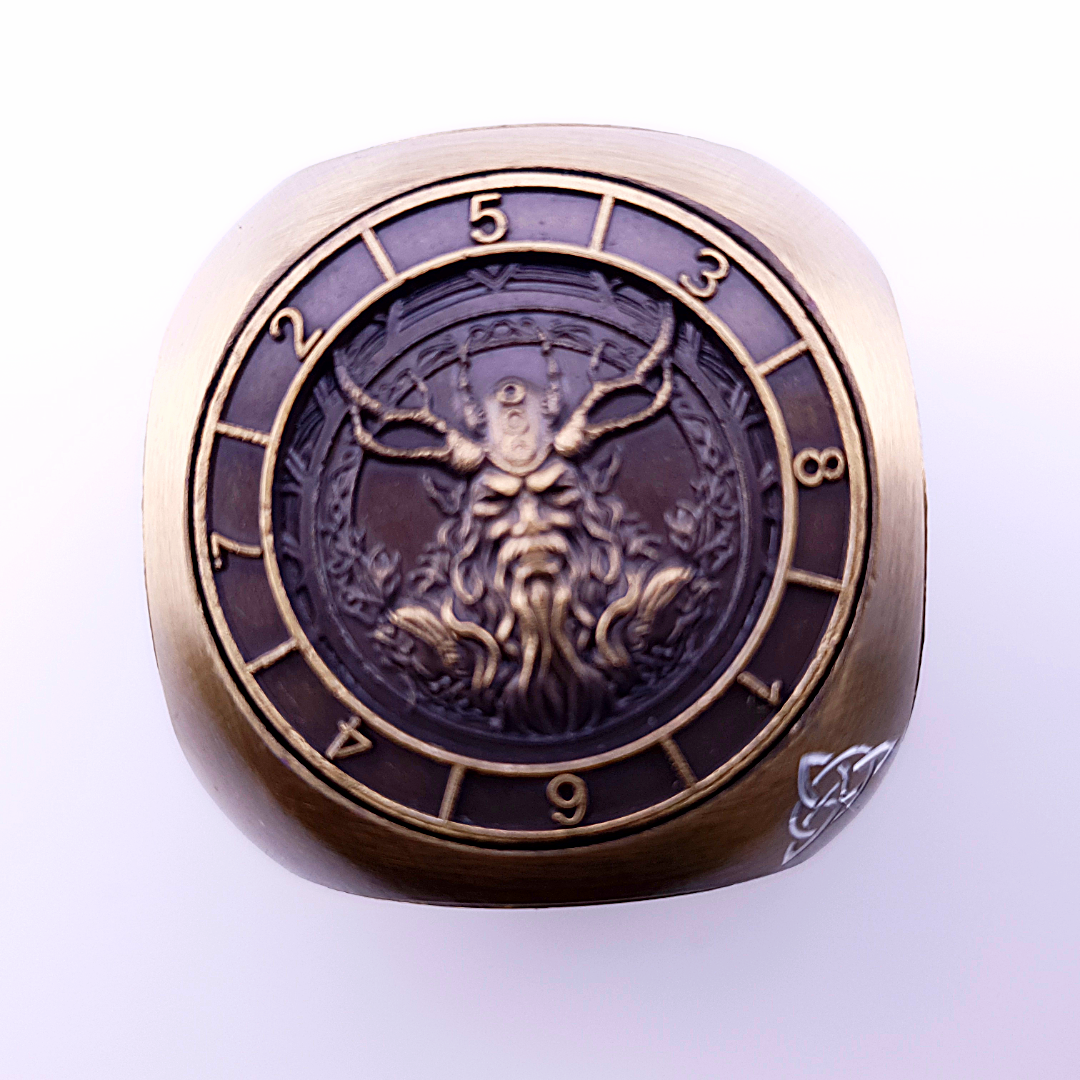 Talisman of Omens | Dice Spinner | Ancient Gold (Pocket Edition)