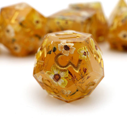 Druids Apiary | Art Core Sharp Edge Dice | 7 Piece Dice Set