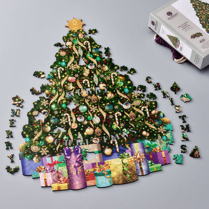 Tree-Ditional Golden Christmas Tree