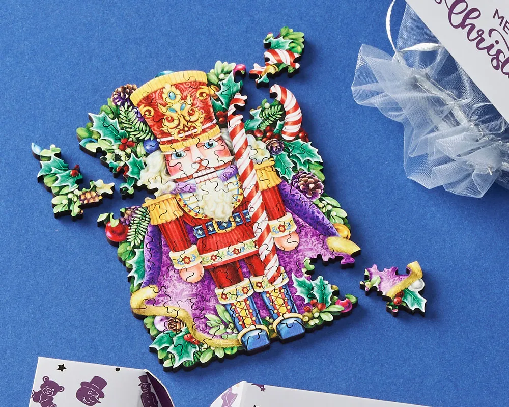 Holiday Nutcracker Cracker