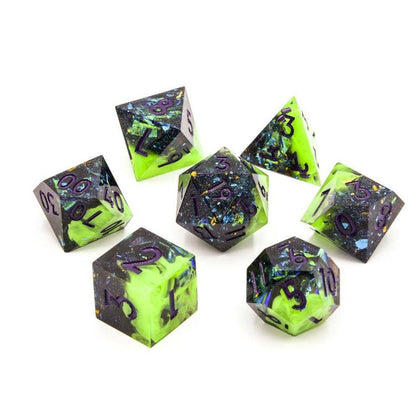 Toxic Elixir | Sharp Edge Dice | 7-Polyhedral Set