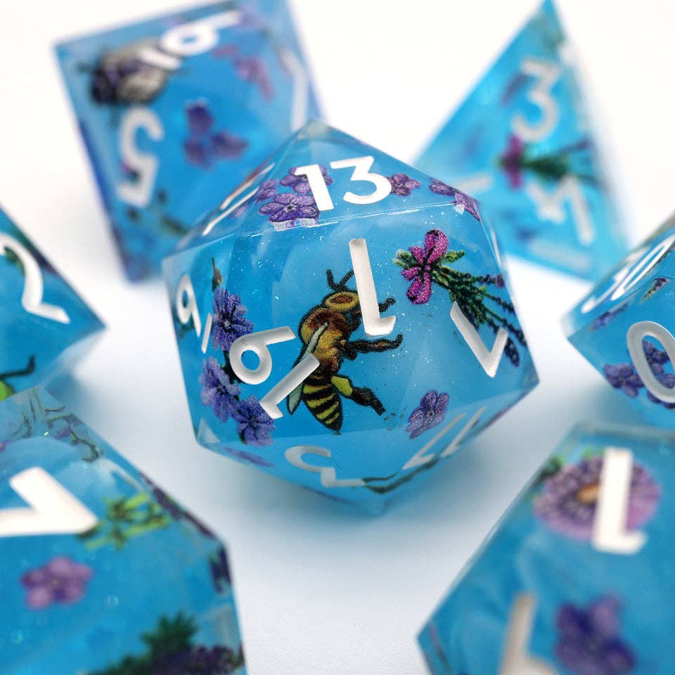 Little Familiars | Art Core Dice| 7-Polyhedral Set
