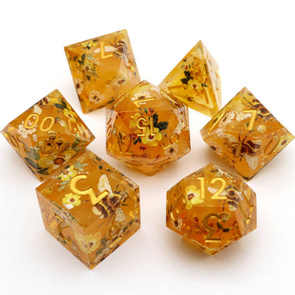 Druids Apiary | Art Core Sharp Edge Dice | 7 Piece Dice Set